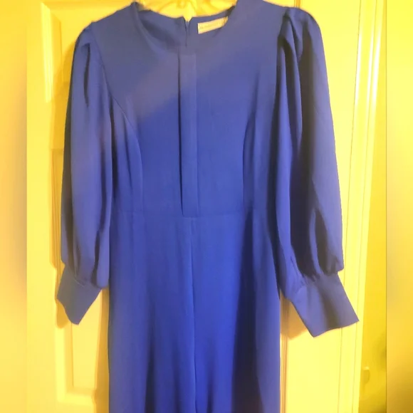 Jumpsuit - Picture 3 of 4